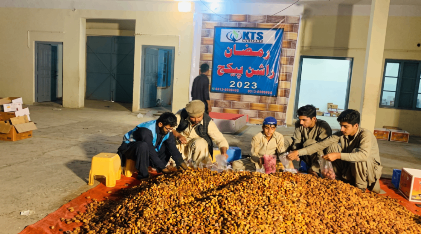 Ramzan Rashan Project distribution